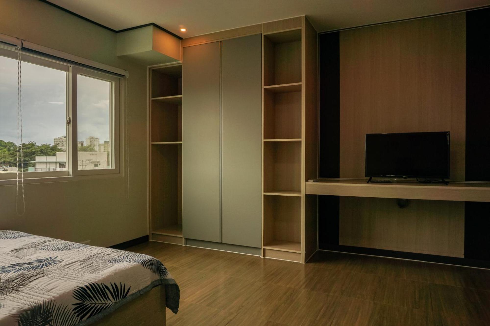 Emmaus Condotel Анхелес Екстериор снимка