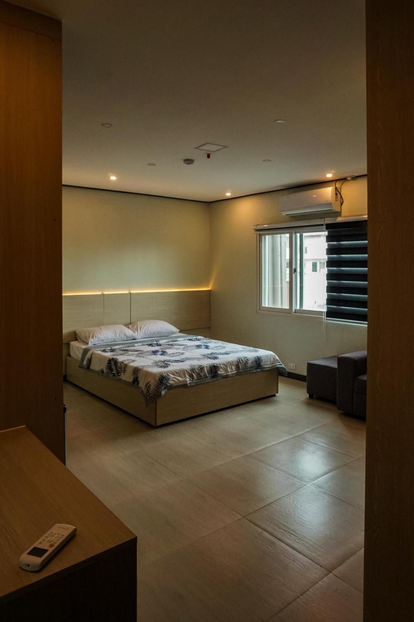 Emmaus Condotel Анхелес Екстериор снимка